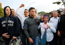 El líder opositor venezolano Leopoldo López se refugia en la embajada chilena