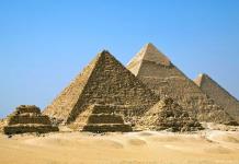 Egipto amplía horario de cierre de las Pirámides de Guiza y el Museo Egipcio