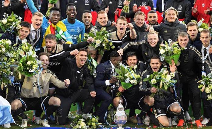 Ajax suma su primer título de la temporada con Copa de Holanda
