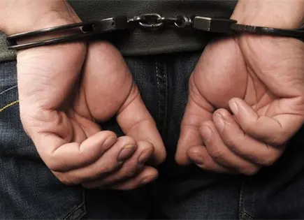 Detenciones de jóvenes, principalmente por faltas administrativas Detenciones de jóvenes, principalmente por faltas administrativas