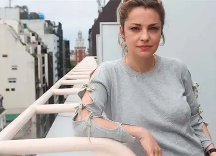 Dolores Fonzi defiende a Gael Garc&iacute;a Bernal tras incidente con fan en restaurante