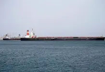 Buque saudí zarpa de España en medio de polémica sobre armas hacia Yemen