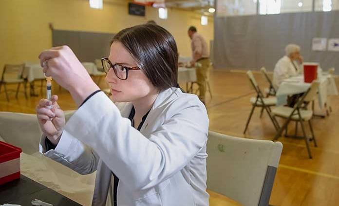 Casos de sarampión en EEUU se acercan al millar y pasa récord del año 1994