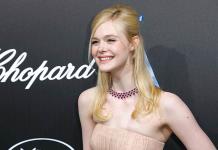 Elle Fanning se desmaya en Cannes por usar vestido muy ajustado