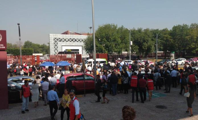 Desalojan Palacio de Justicia Federal en San Lázaro por presunta bomba