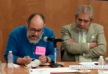 Diputado de Morena se duerme, por tercera vez en p&uacute;blico