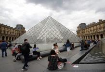El Louvre, cerrado por falta de personal y agentes de seguridad