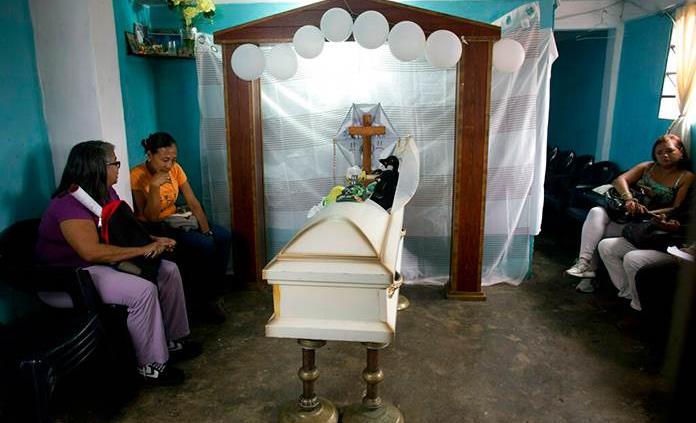 Indignación en Venezuela por muertes de niños con cáncer por falta de tratamiento