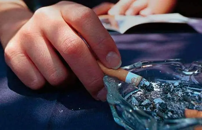 Dejar de fumar mejora la salud cerebral