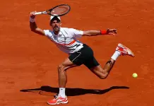 Djokovic aplasta al italiano Caruso en su ruta a octavos