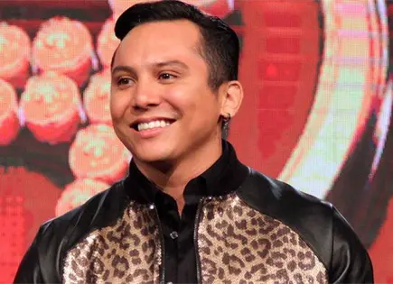 Edwin Luna y Kimberly Flores anuncian pausa en matrimonio Edwin Luna y Kimberly Flores anuncian pausa en matrimonio