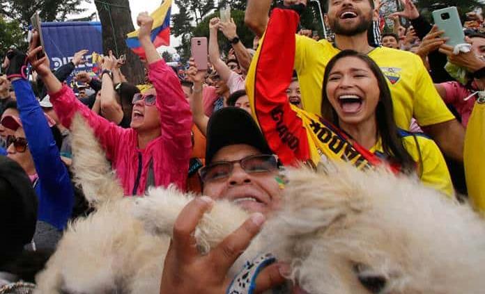 Ecuador libra una larga lucha por el matrimonio de personas del mismo sexo