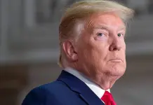 Trump desembarca en Normandía, Europa observa con recelo