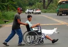 Ingresa nueva caravana de migrantes a México