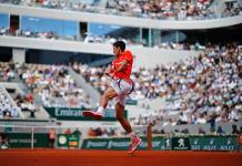 Djokovic regresa a semifinales de Roland Garros