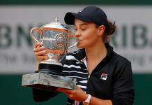Ashleigh Barty se corona en Roland Garros
