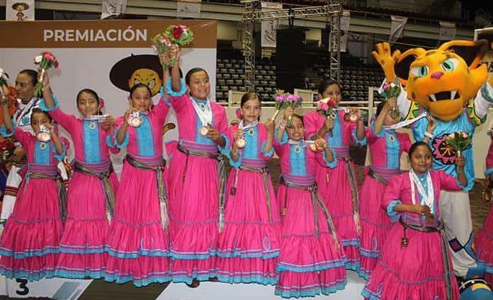 Dos de bronce para Escaramuzas de San Luis en Cat. Infantil de ON