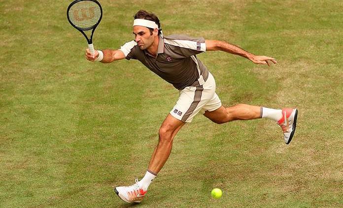 Federer avanza a segunda ronda en torneo de Halle