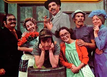 McDonalds M&eacute;xico lanza Cajita Feliz con El Chavo del 8