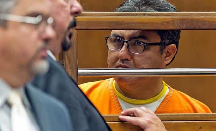 Líder de la iglesia La Luz del Mundo seguirá detenido en EEUU hasta noviembre