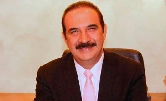 Hospitalizan a secretario de Salud de NL; fue embestido por un toro