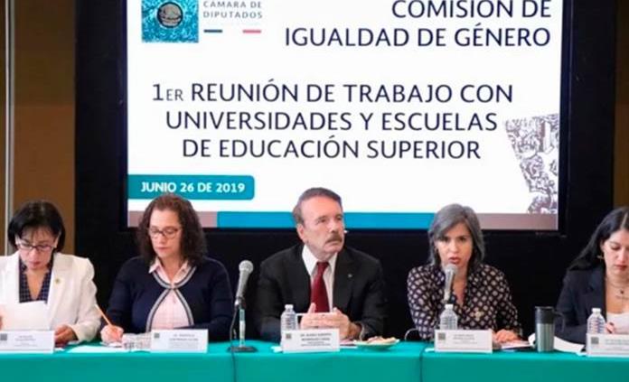 IPN registra 17 denuncias por acoso; alumnas señalan más casos