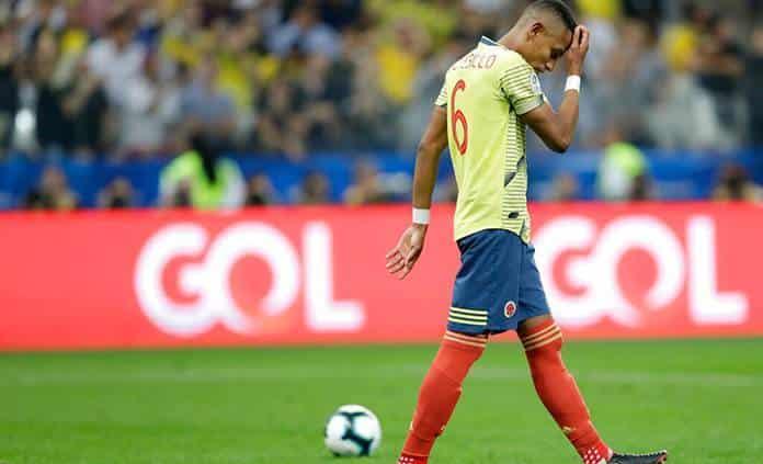 Fiscalía colombiana investiga amenazas contra el futbolista William Tesillo, tras fallar penal