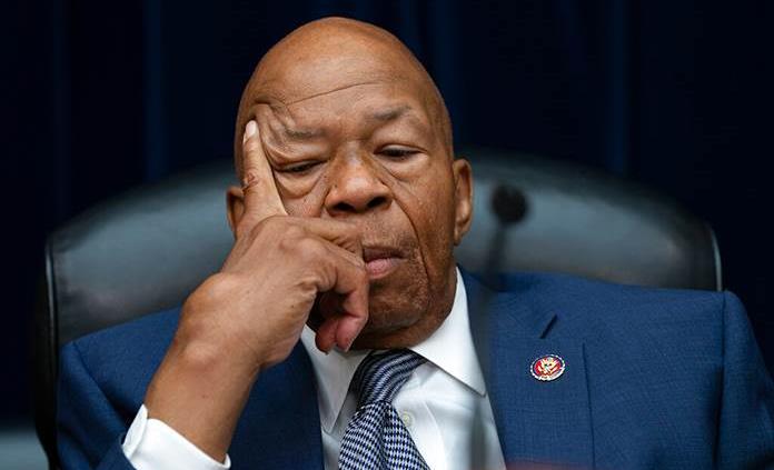 Trump acusa de racista a destacado legislador afroamericano