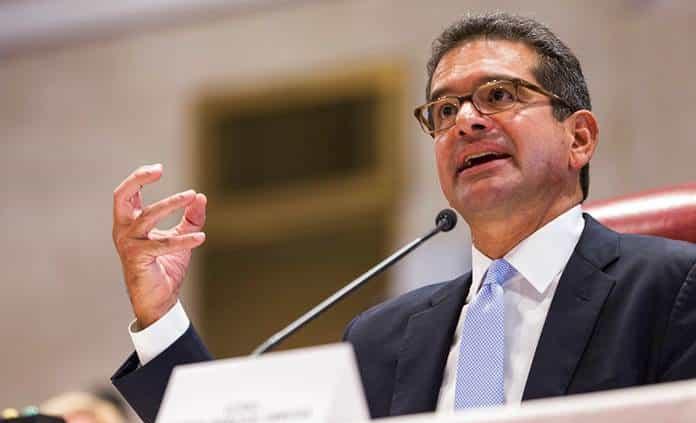 Rosselló formaliza renuncia y anuncia que Pierluisi será gobernador de Puerto Rico