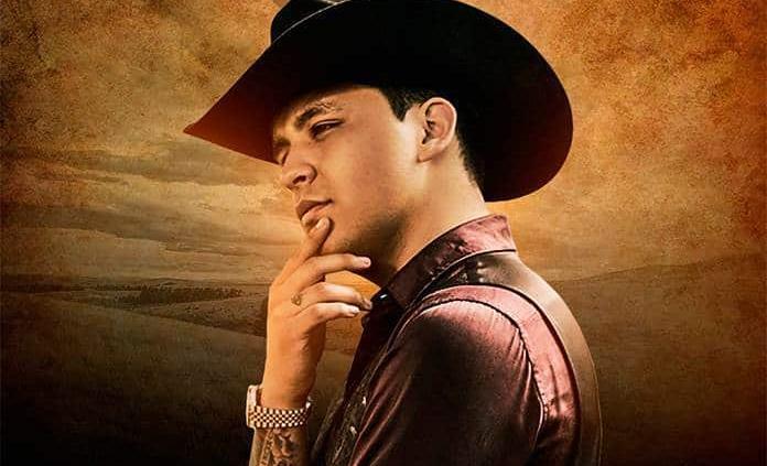 Christian Nodal ofrece “Sesiones”
