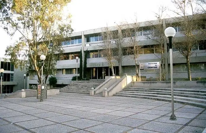 Separa la UASLP a profesor acusado por violencia