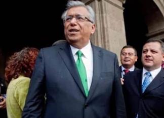 Vinculan a proceso a Ramón Sosamontes por Estafa Maestra