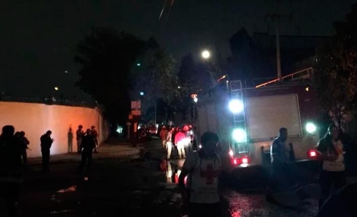 Reportan flamazo en toma clandestina en Iztacalco; hay 6 heridos