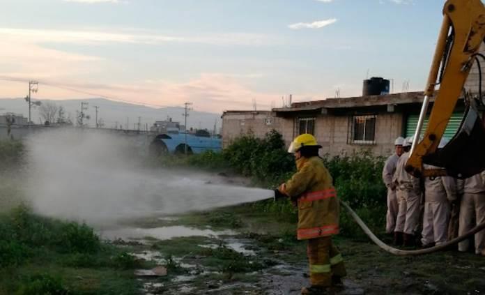 Desalojan a habitantes de zona de Tezoyuca por fuga de gas LP