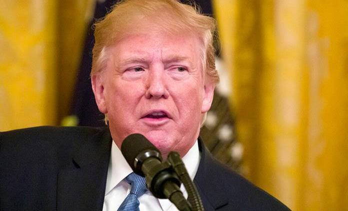 Trump aviva polémica sobre conflictos de interés al proponer reunión del G7 en su club de golf