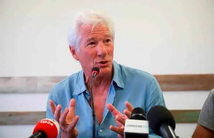 Richard Gere elogia a Sheinbaum en la FIL Guadalajara