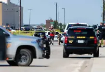 Ascienden a siete los muertos en el tiroteo de Texas