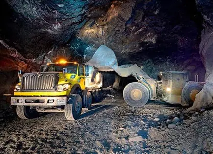 Gobierno recupera mil 126 concesiones mineras