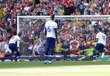 Arsenal le saca un punto al Tottenham: 2-2