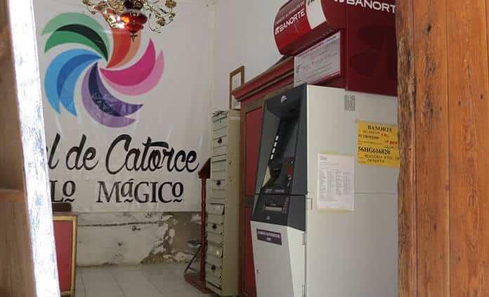 Persisten fallas en cajero automático en R. de Catorce