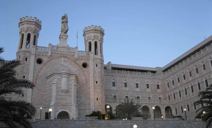 Jerusalén veta ampliación de hotel del Vaticano por no ondear bandera israelí