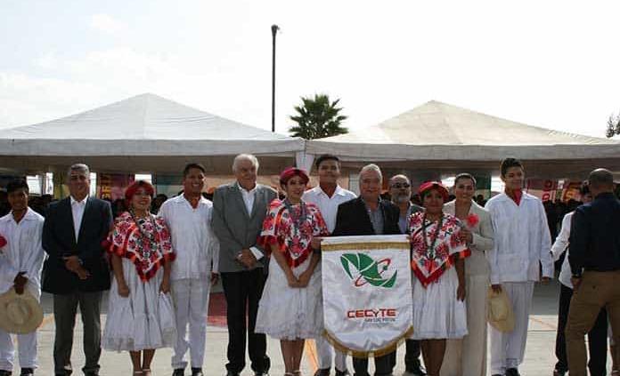 Grupo de danza del CECyTE-SLP participará en festejo patrio organizado por AMLO