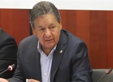 Higinio Martínez recomienda a Inzunza pedir licencia al Senado Higinio Martínez recomienda a Inzunza pedir licencia al Senado