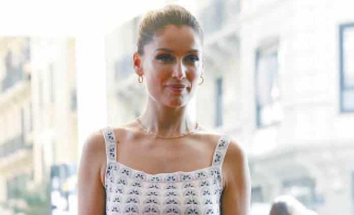 Laetitia Casta: “Toda mi carrera se ha basado en la solidaridad femenina”