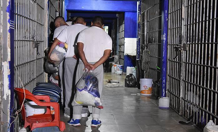 Armando, el interno que se tituló desde el penal de Topo Chico