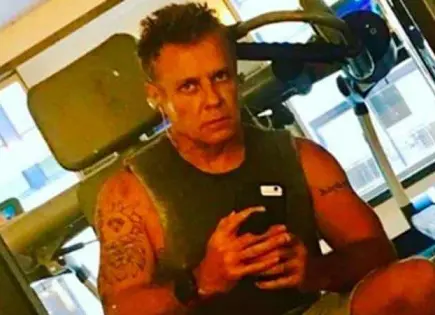 Alexis Ayala cumple 60 años