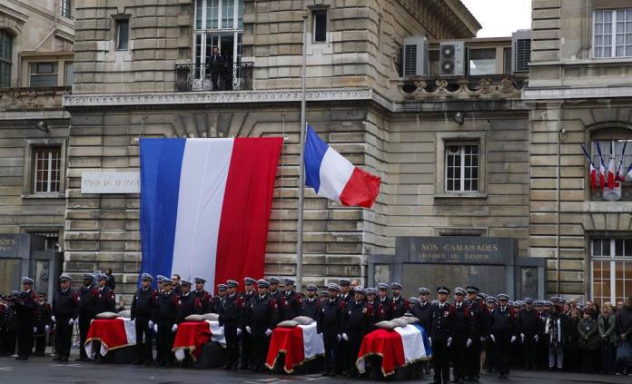 Detienen a cinco personas vinculadas al asesino de la Prefectura de Policía en París