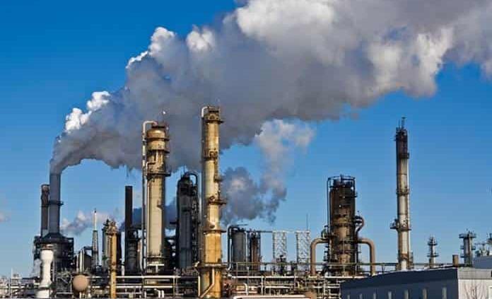 Pemex, entre empresas más contaminantes