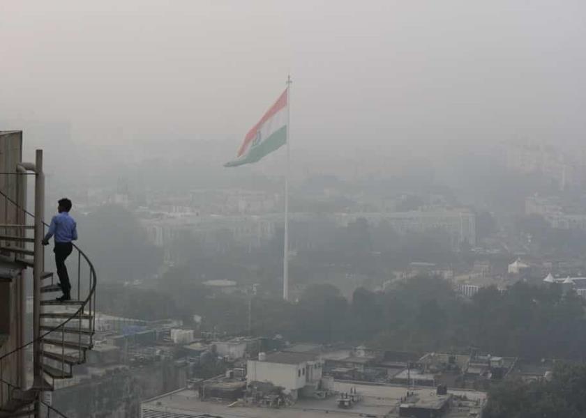 Las ciudades de India respiran uno de los aires más enrarecidos del mundo / Foto: AP