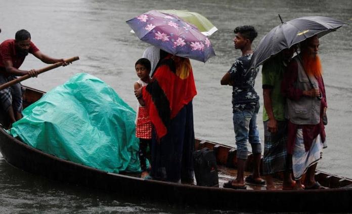 Evacúan a 1.5 millones de personas en Bangladesh ante llegada de ciclón